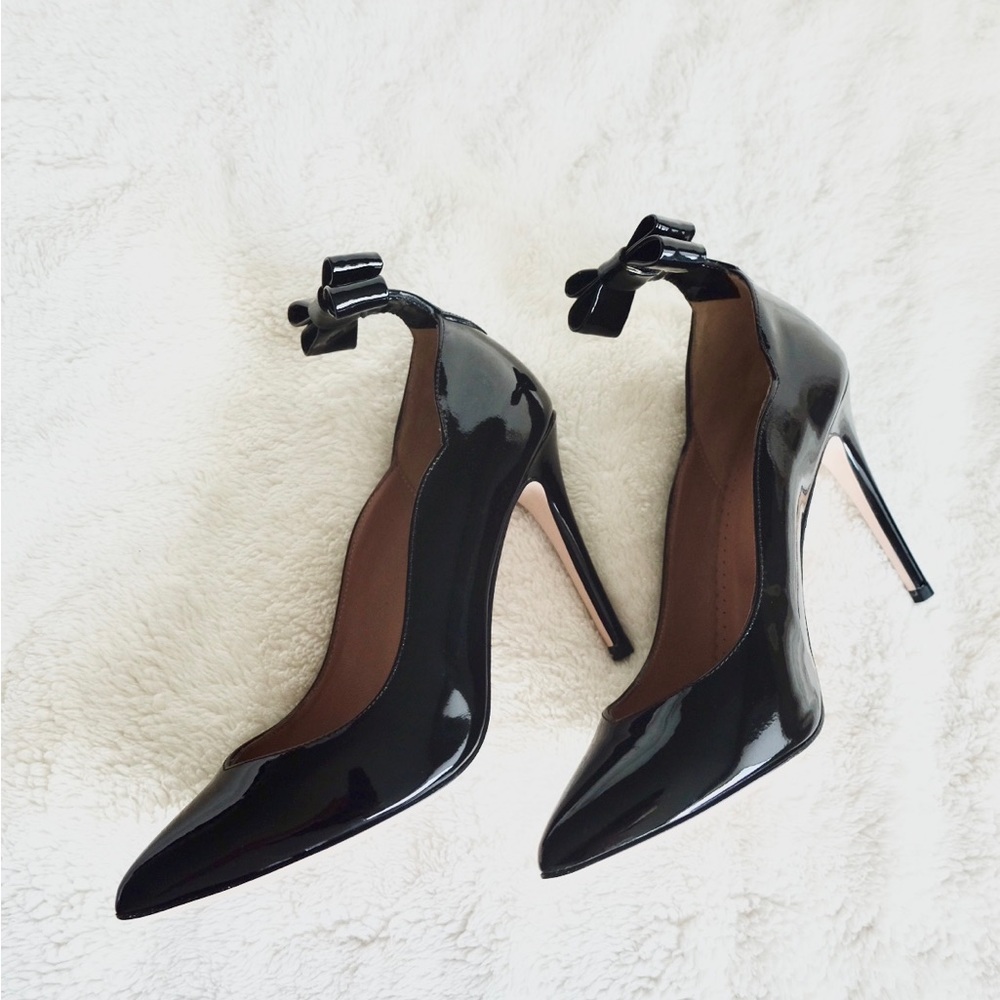 Red Valentino Black Heels with Bow